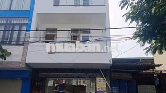 Cho thuê nguyên căn ở mặt tiền lớn, 50m2 4 tầng lầu 4 phòng