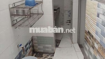 Cho thuê nhà nguyên căn có lầu