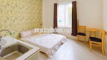🇻🇳Phòng cửa sổ trời giá rẻ_Ngay Phan xích long_Bờ kè Trường sa giáp Q1