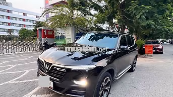 VinFast LUX SA2.0 2021 Base Đen