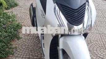 Honda SH 150 Trắng