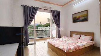 STUDIO BAN CÔNG SIÊU ĐẸP FULL NỘI THẤT GẦN ĐH MỞ - ĐH Y DƯỢC