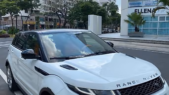 Bán xe Rang Rover Evoque Dynamic model 2016, mẫu mới, nội thất Humlmer