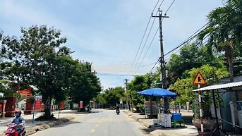 CHÍNH CHỦ CẮT LỖ LÔ ĐẤT SAU LƯNG CHỢ LA THÁP - GIÁ CHỈ 5XX TRIỆU/LÔ