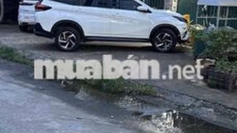 Toyota Rush SUV Số tự động Trắng 7 chỗ