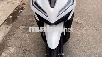 Honda Click 150i 2022 Trắng, Đỏ, Đen 8653 km