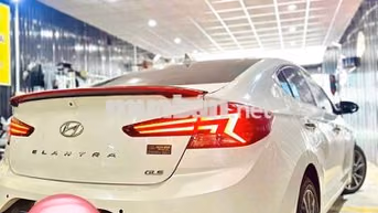 Hyundai Elantra GLS 2.0 2020 Trắng Tự động