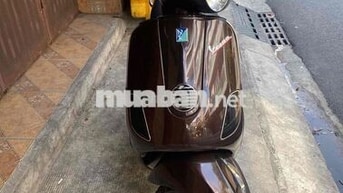 Piaggio Vespa LX 125ie Nâu