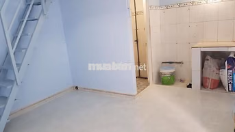 cho thuê nhà nguyên căn gồm trệt lửng lầu