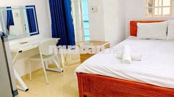 CHO THUÊ PHÒNG BAN CÔNG NGAY PHẠM NGŨ LÃO- QUẬN 1. GIÁ HẠT DẺ