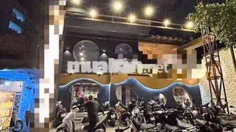 Cho thuê mặt bằng tại quận bình thạnh 店铺出租