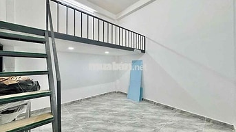 CHO THUÊ PHÒNG GÁC CAO NGAY TRỤC ĐƯỜNG THỐNG NHẤT MỚI 100%