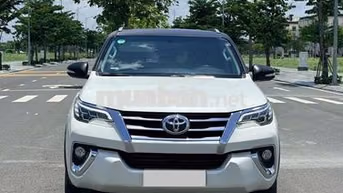 Toyota Fortuner 2017 Xăng Trắng 67.000KM