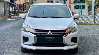 Mitsubishi Attrage 1.2MT 2024 Trắng Nhập khẩu