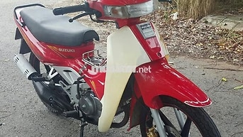 Suzuki Sport E114M20 Đỏ