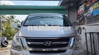 Hyundai County 2010 Dầu 9 chỗ