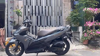 Honda Air Blade 160 4val 2023 Xanh phiên bản ĐB