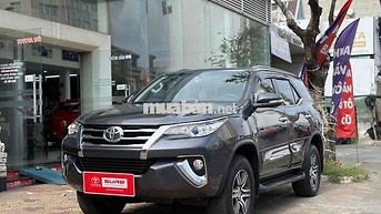 Bán Fortuner xăng tự động 2017 - Giá còn giảm mạnh