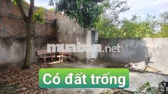 KHO + Đất Trống 5*35 ( 175 m) Đường Nguyễn Thị Trọn Vĩnh Lộc A Bìnhc