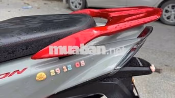 Honda Vision 2026 Xám xi măng 2500 km