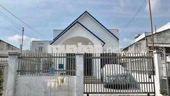 Nhà 8x25m 2 phòng hẻm Trần Hoàng Na
