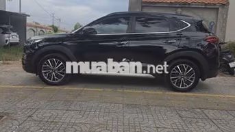 Hyundai Tucson 2019 2.0 đặc biệt Đen