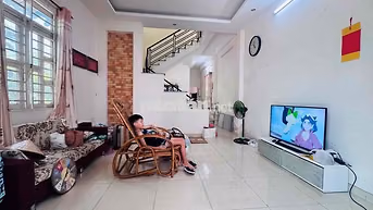 CHO THUÊ NHÀ NGUYÊN CĂN LƯƠNG VĂN CAN-HẺM XE HƠI