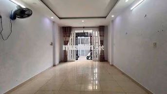 NHÀ CHO THUÊ CÁCH MT QUANG TRUNG P11 GV 30M 2PN RỘNG THOÁNG