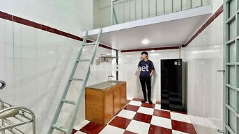🔥CHO THUÊ PHÒNG GÁC CAO 2M NỘI THẤT CƠ BẢN THANG MÁY NGAY CV GIA ĐỊNH
