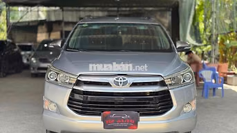 Toyota Innova bản 2.0V cao cấp