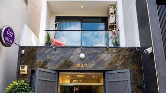 Nhà xinh 4 tầng view sông ngay khu Phan Xích Long giá chỉ 29 tỷ TL.