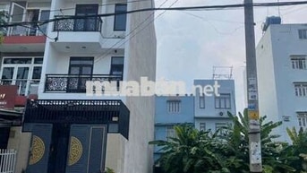 vị trí đẹp đường rộng 40m đường số 13 ấp 5 phong phú DT 4.5m x 18m 