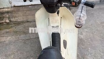 Honda Dream Trắng Xe số