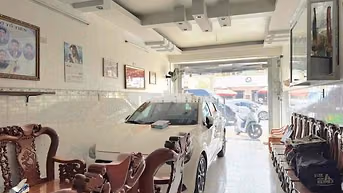 Cho thuê nhà mặt tiền QL1A, P. Hố Nai, Biên Hòa, 220m2
