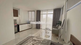 Căn Hộ Balcony 35m2 FullNT Có Thang Máy Giáp Bình Thạnh, Quận 1