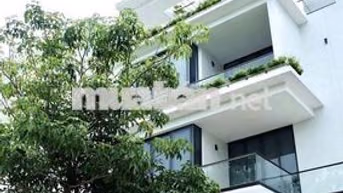 Nhà cho thuê mặt tiền mới xây 31A Hoàng Hoa Thám