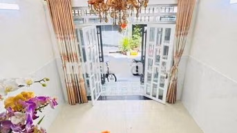 Nguyên căn đường Trịnh Đình Trọng, 3 tầng, 4pn 3wc, gần Lũy Bán Bích