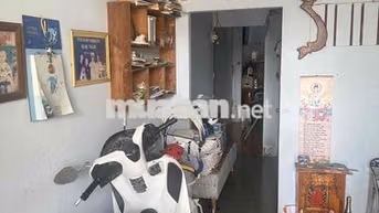 Nhà cấp 4 hẻm rộng 2xe oto né nhau