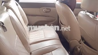 Nissan Lavina Số sàn Đỏ