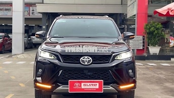 Fortuner Legender 2022 1 Cầu - Đen 80.300 km