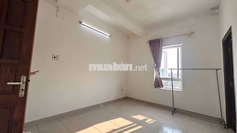 CHO THUÊ PHÒNG CỬA SỔ TRỜI THANG MÁY NGAY DƯƠNG QUẢNG HÀM