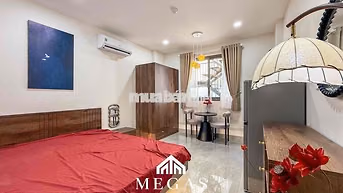 Studio mới 100%, Ngay cổng Văn Lang