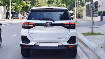 Toyota Raize SUV Trắng Đã sử dụng