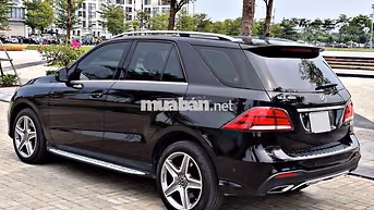 Mercedes-Benz GLE 400 SUV Đen