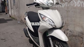 Honda Vision Trắng