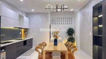 CHO THUÊ NHÀ 3 TẦNG MẶT TIỀN DƯƠNG ĐỨC HIỀN