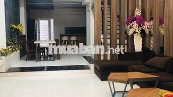 NHÀ 3 TẦNG MẶT TIỀN BÀU NĂNG- CÓ NỘI THẤT
