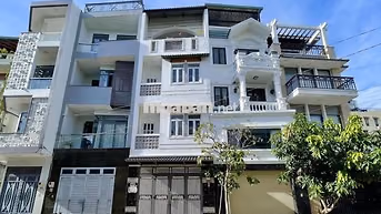 CHO THUÊ NHÀ Đường Bình Lợi. Trệt 2 lầu Sân Thượng. Hẻm thông rộng 10m