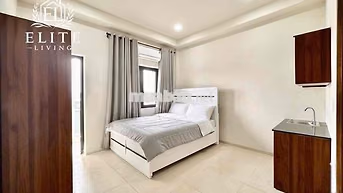 CHDV BAN CÔNG - FULL NỘI THẤT NGAY NGÃ TƯ THỦ ĐỨC
