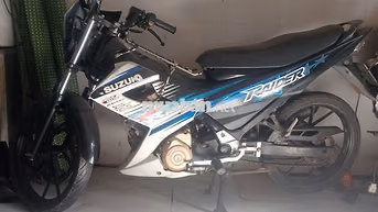 Suzuki Raider Đen, Trắng, Xanh